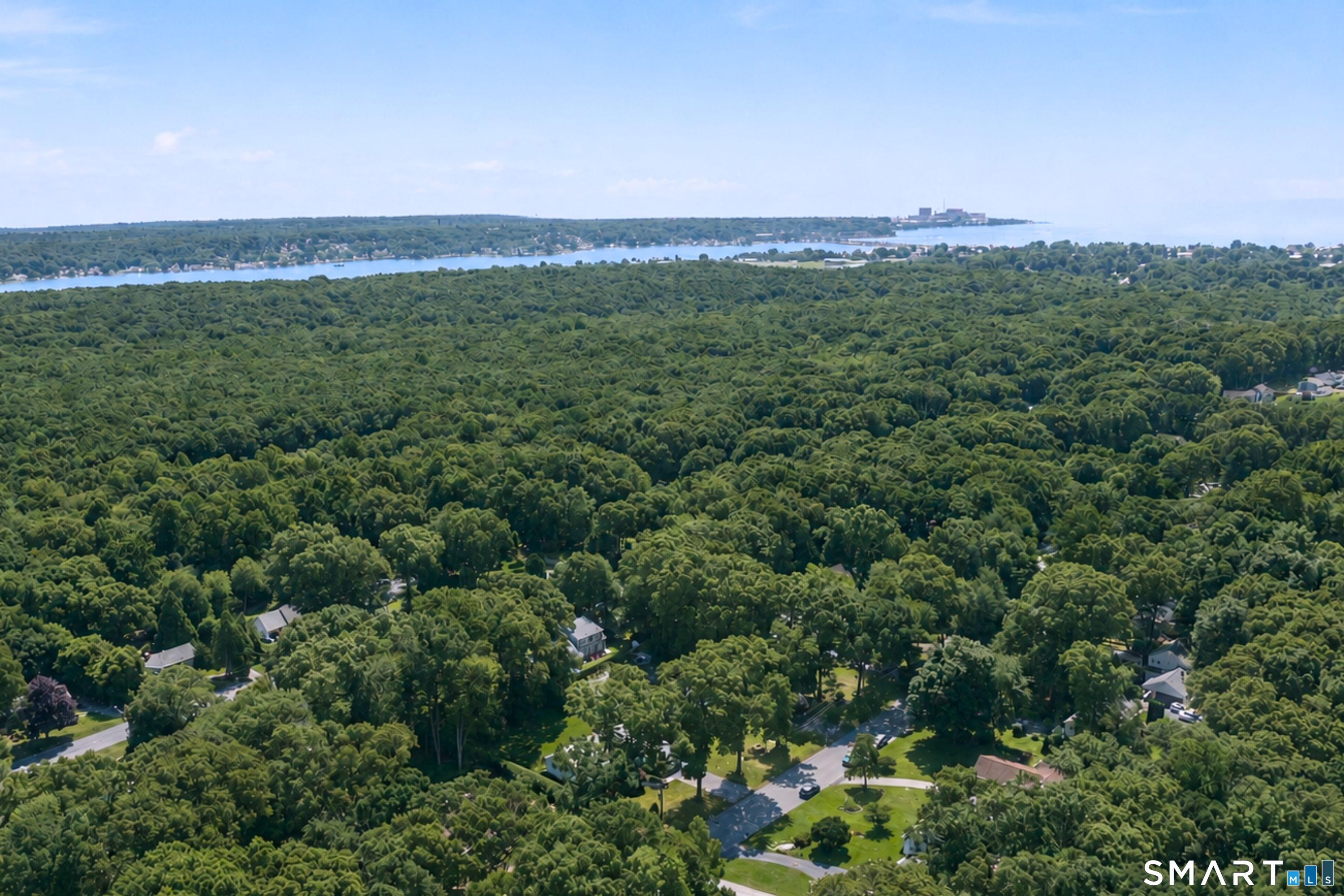 11 South Ridge Road East Lyme CT 06357