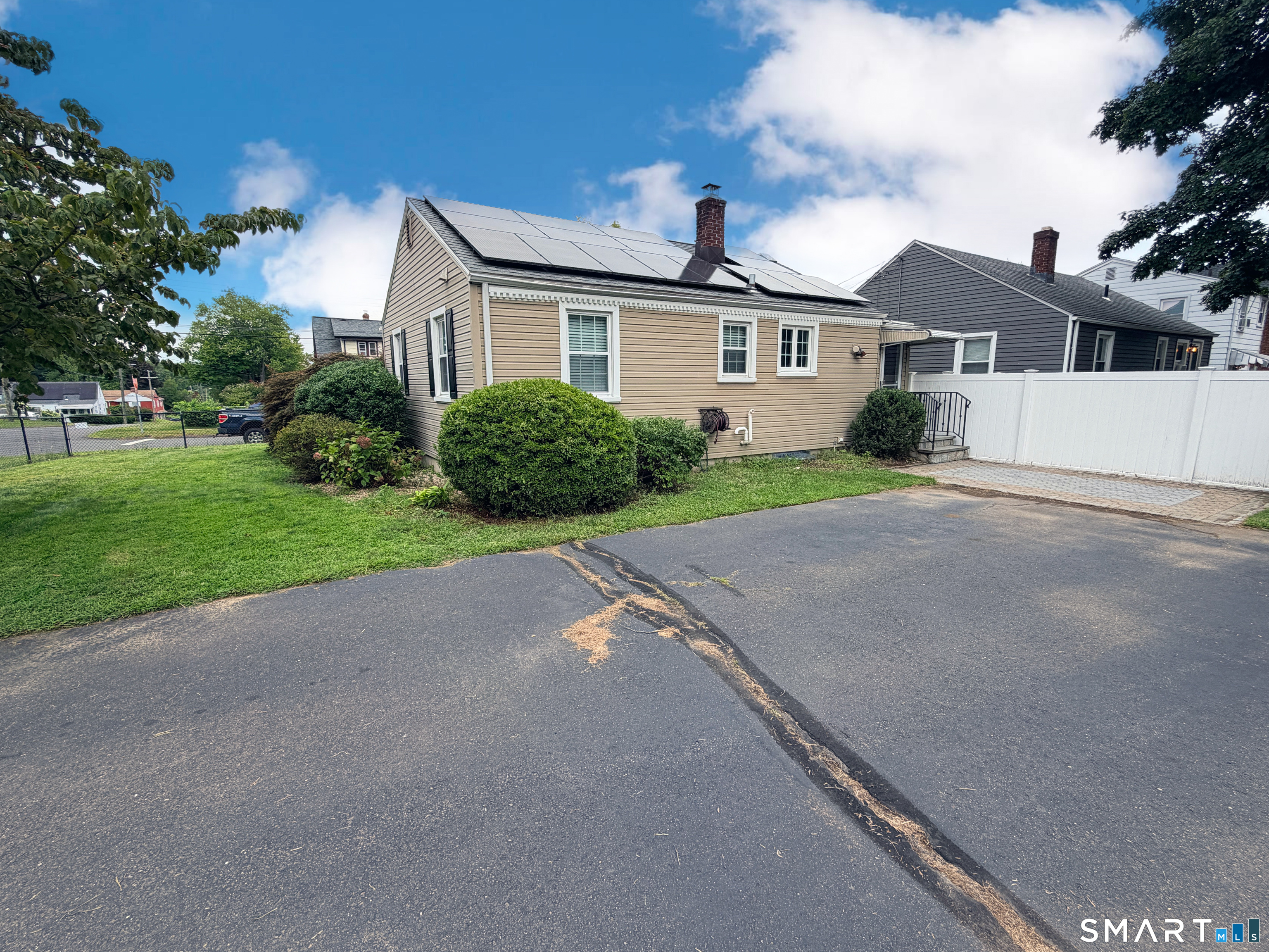 50 Seymour Street Windsor CT 06095