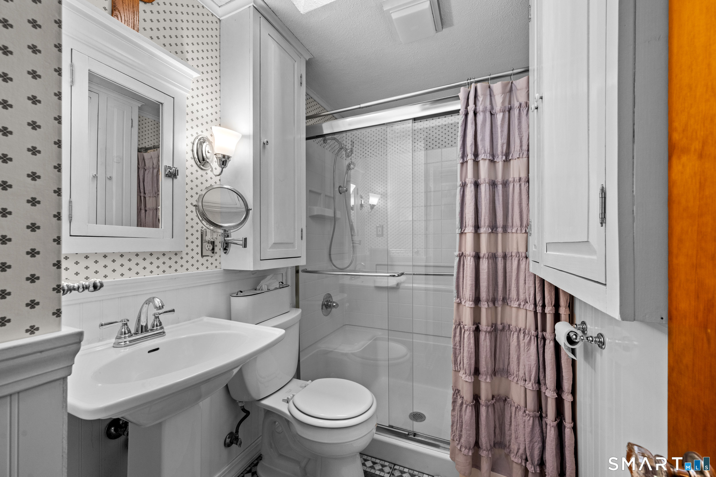19 Hickory Drive Ledyard CT 06339