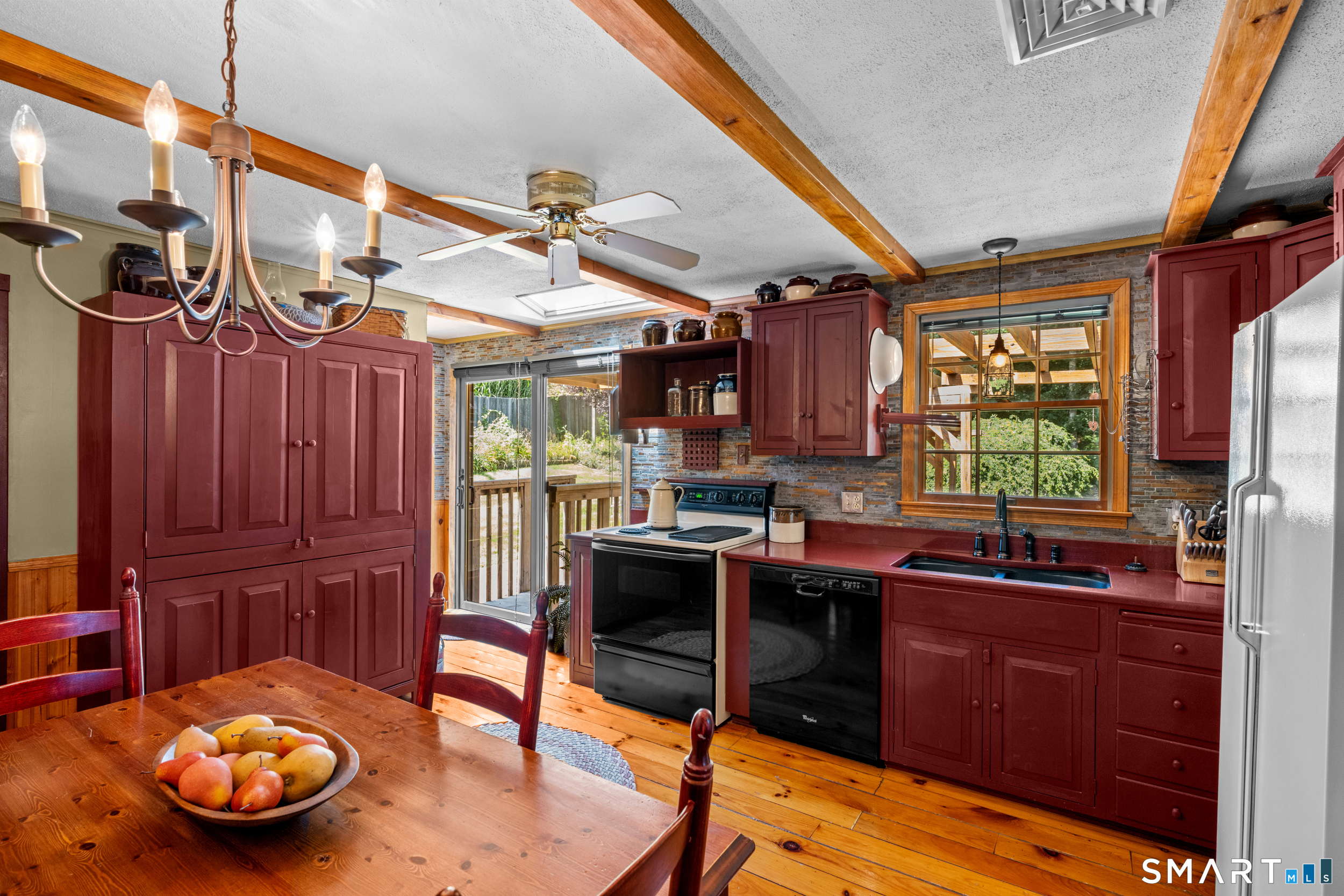19 Hickory Drive Ledyard CT 06339