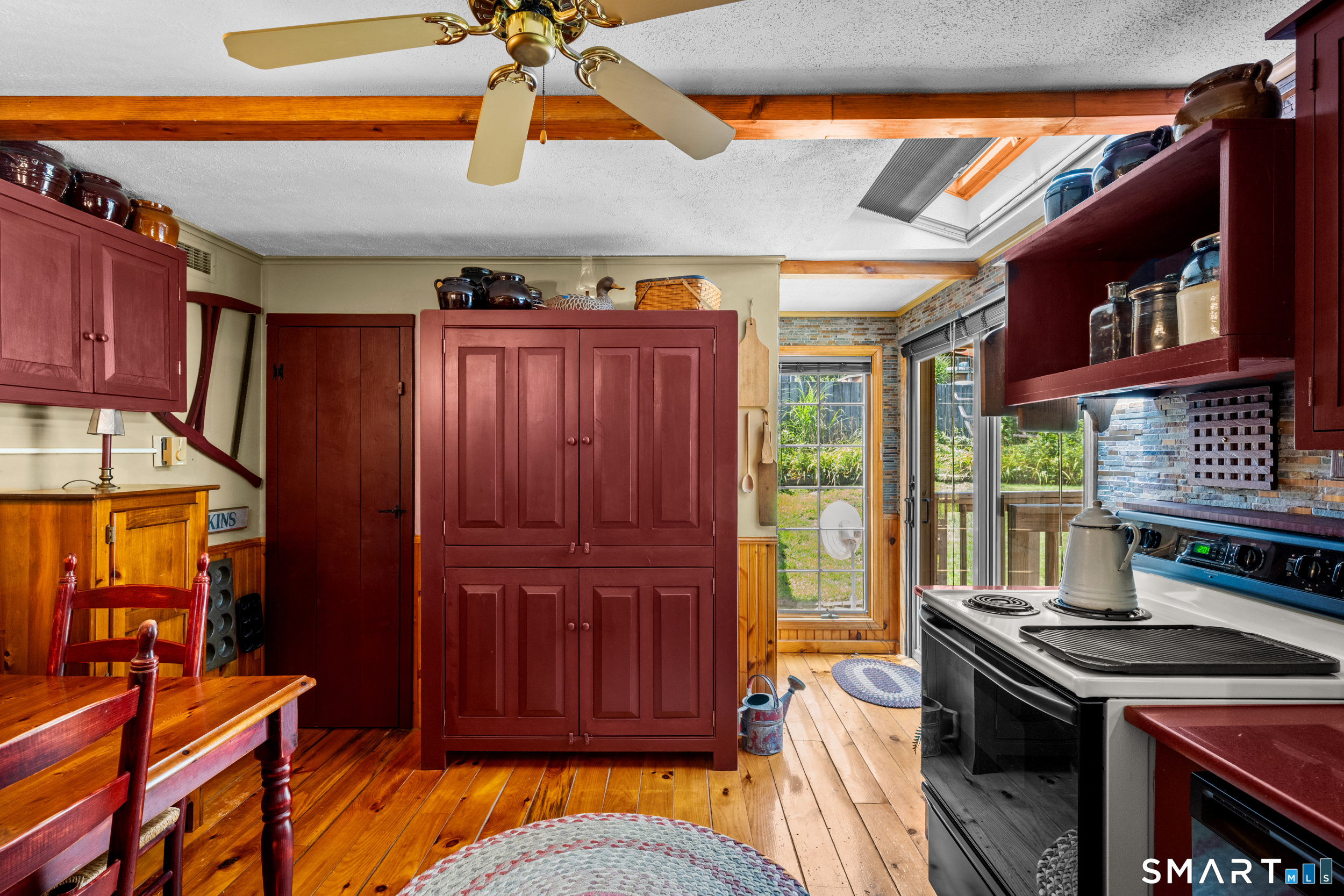 19 Hickory Drive Ledyard CT 06339