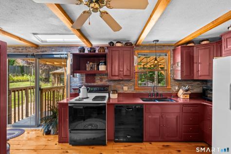 19 Hickory Drive Ledyard CT 06339