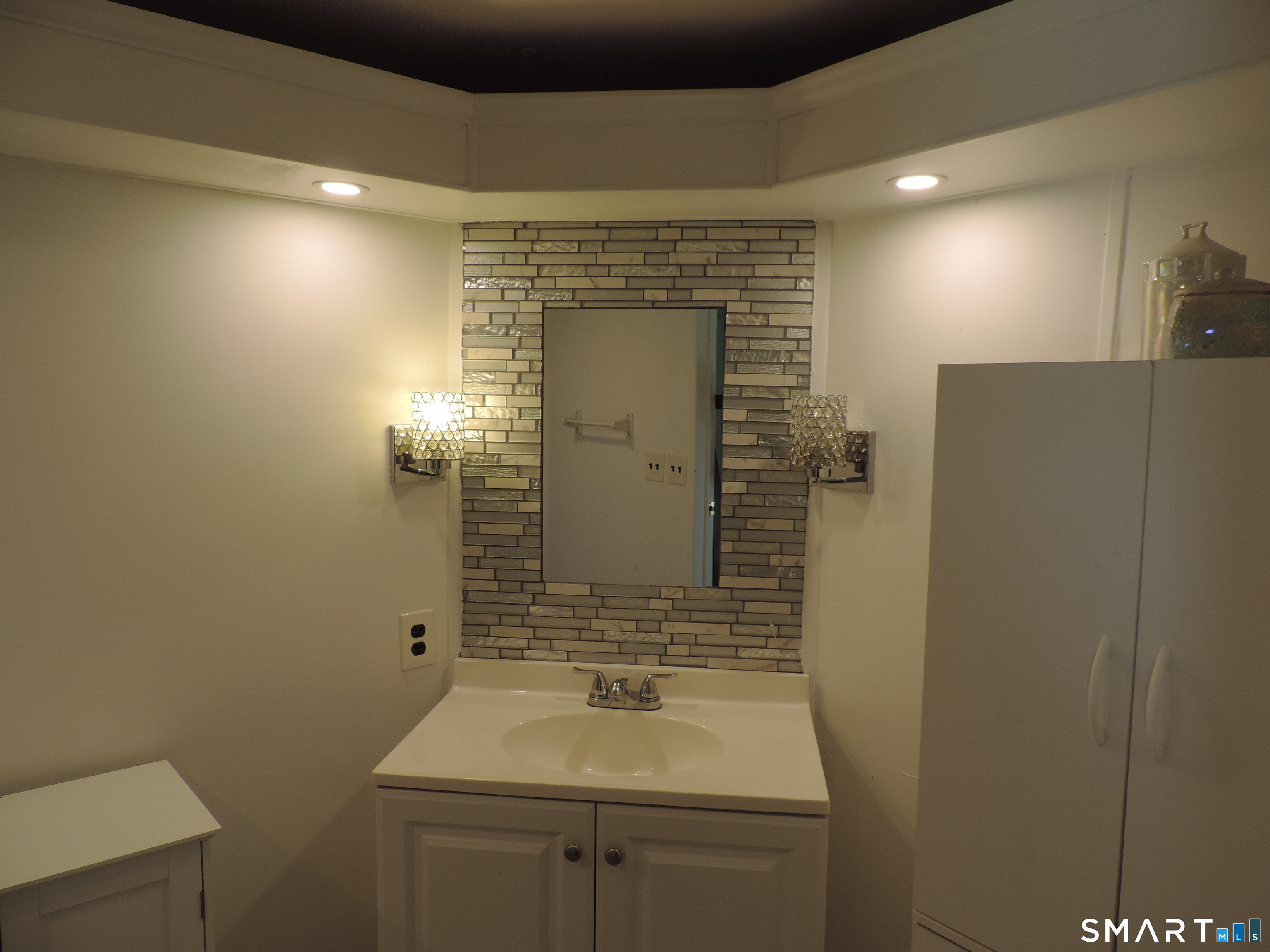 6 Woods Way Windham CT 06256