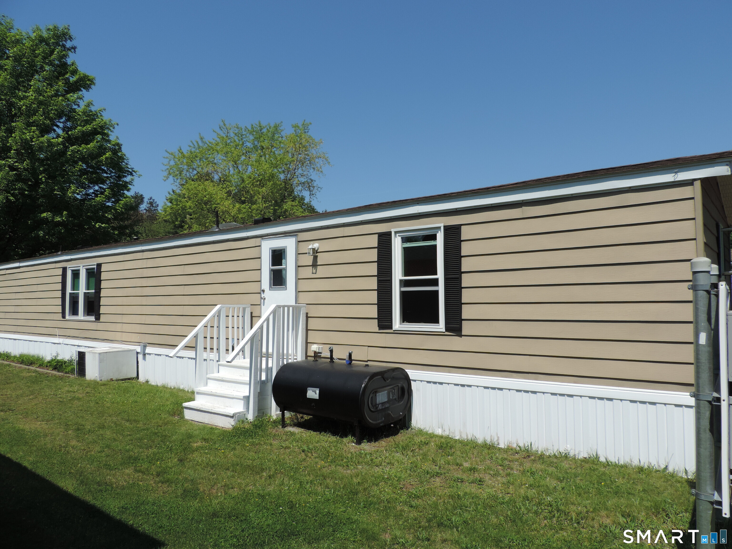 6 Woods Way Windham CT 06256