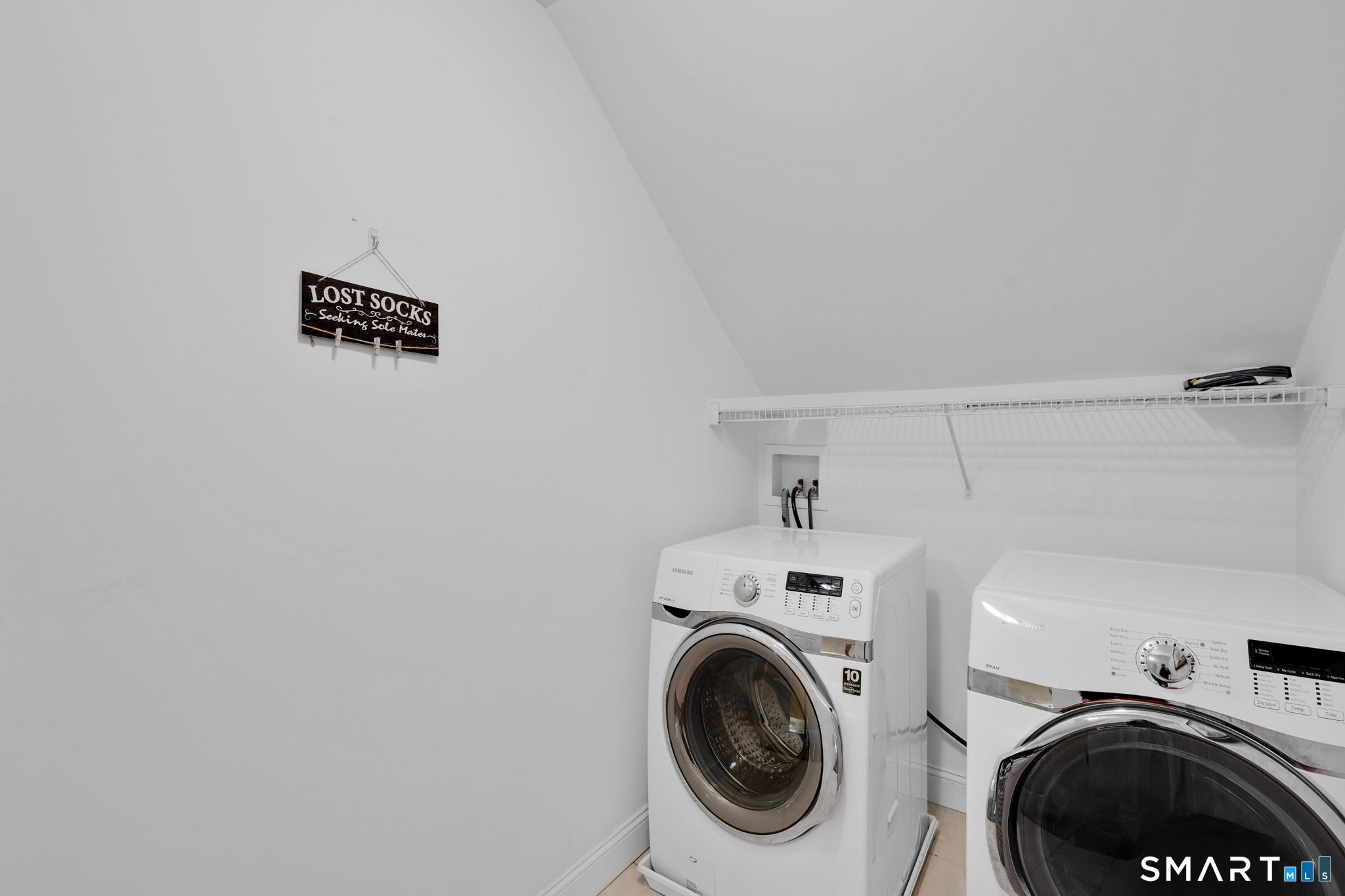 20 Windermere Village Road Ellington CT 06029