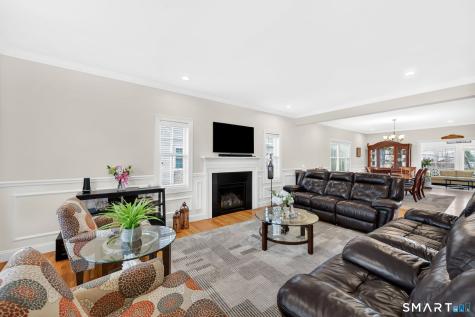 20 Windermere Village Road Ellington CT 06029