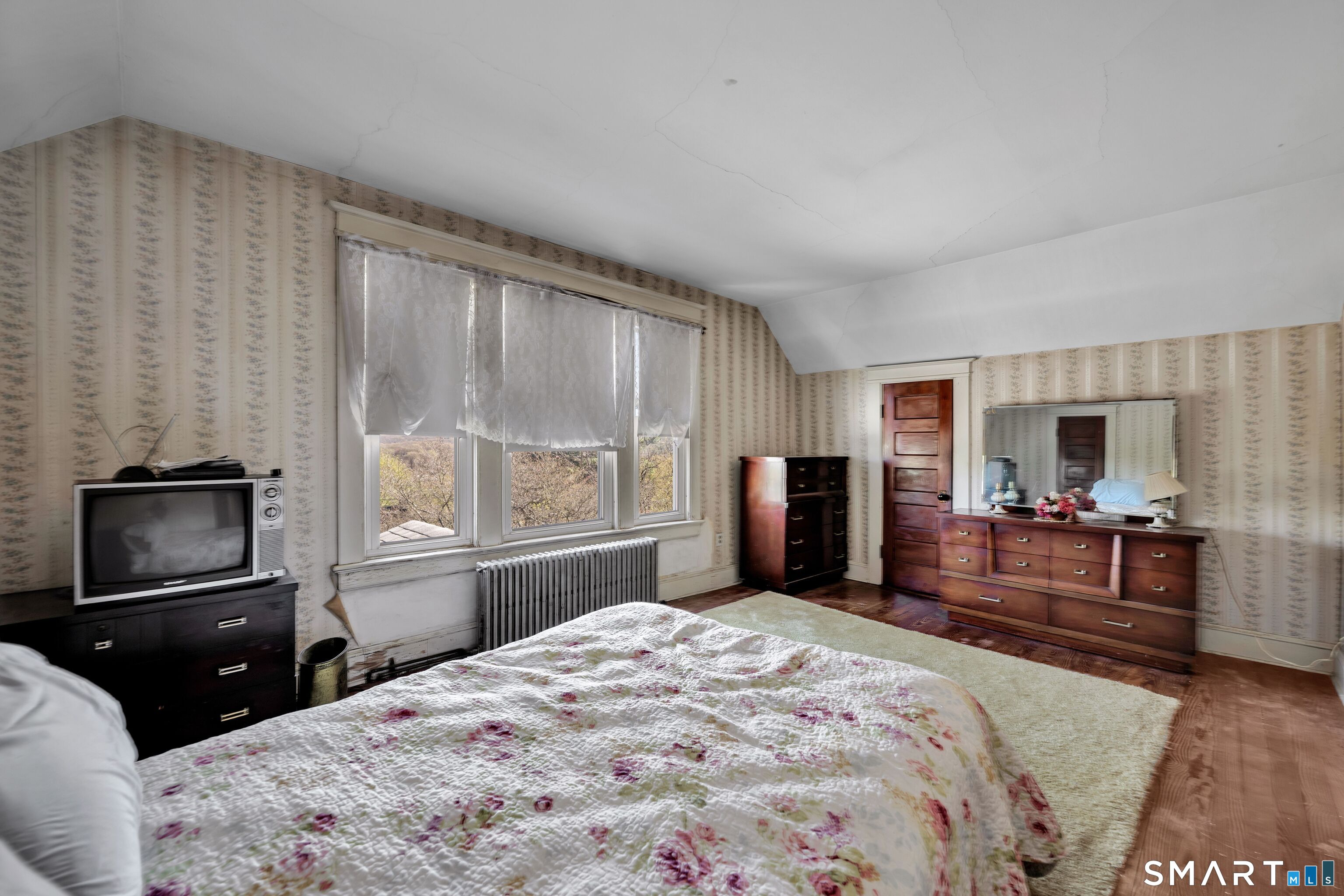 467 Bunker Hill Avenue Waterbury CT 06708