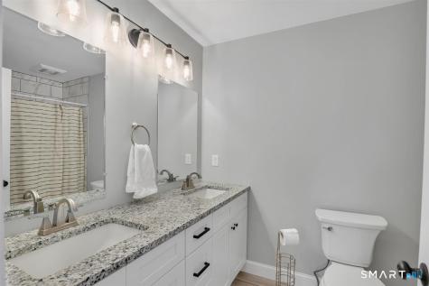 87 Grand View Terrace Brooklyn CT 06234