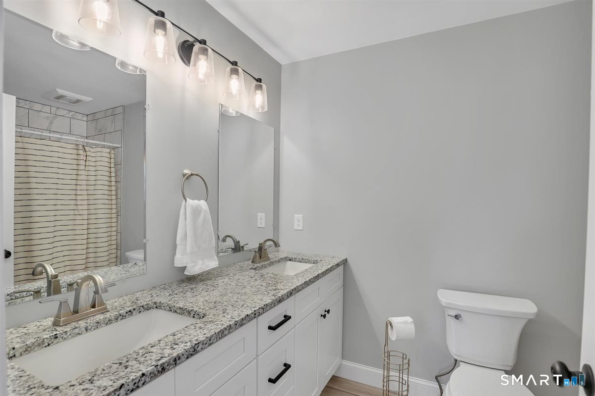 87 Grand View Terrace Brooklyn CT 06234