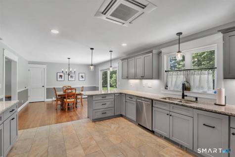 87 Grand View Terrace Brooklyn CT 06234