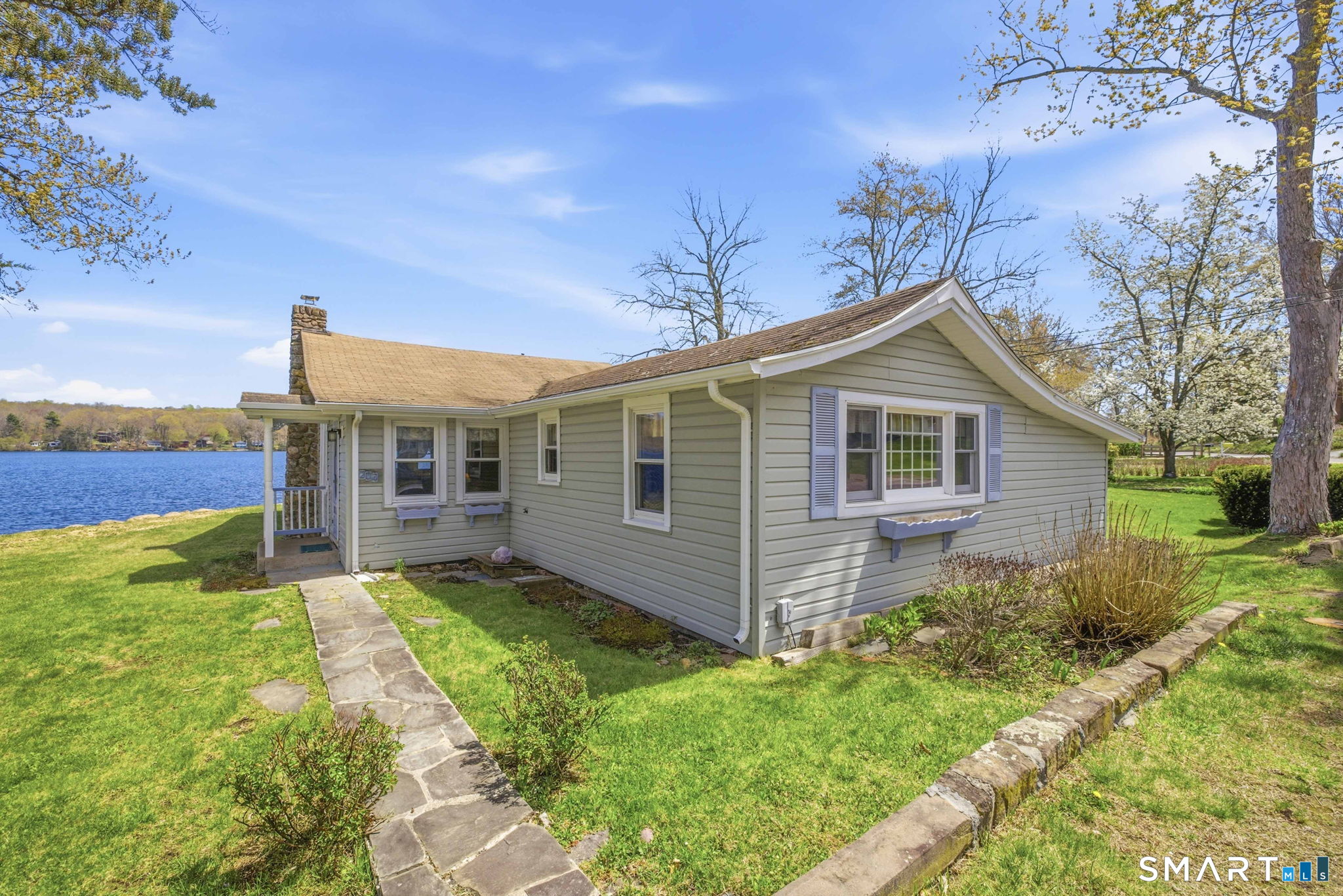 204 Lake Shore Drive East Haddam CT 06415