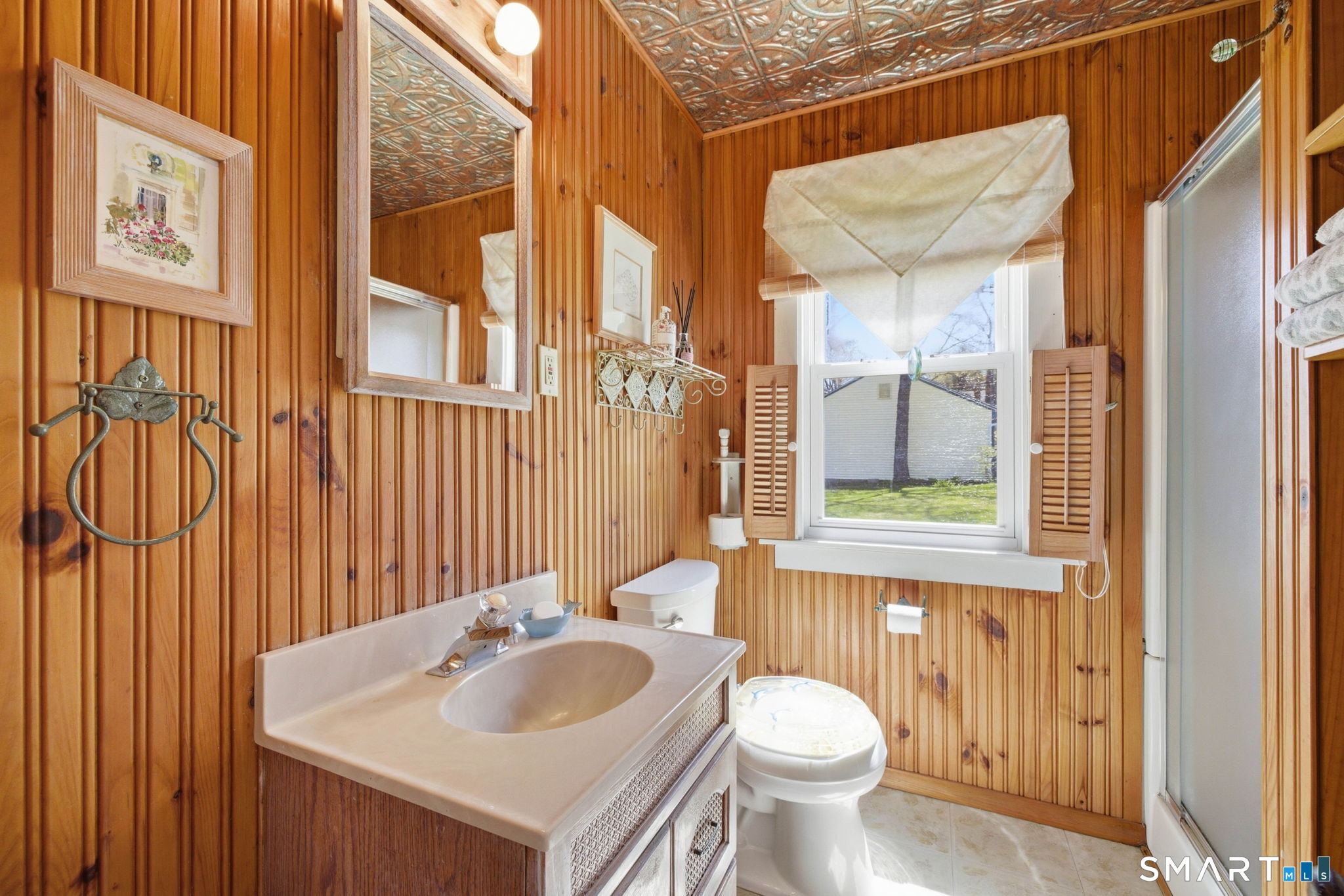 204 Lake Shore Drive East Haddam CT 06415
