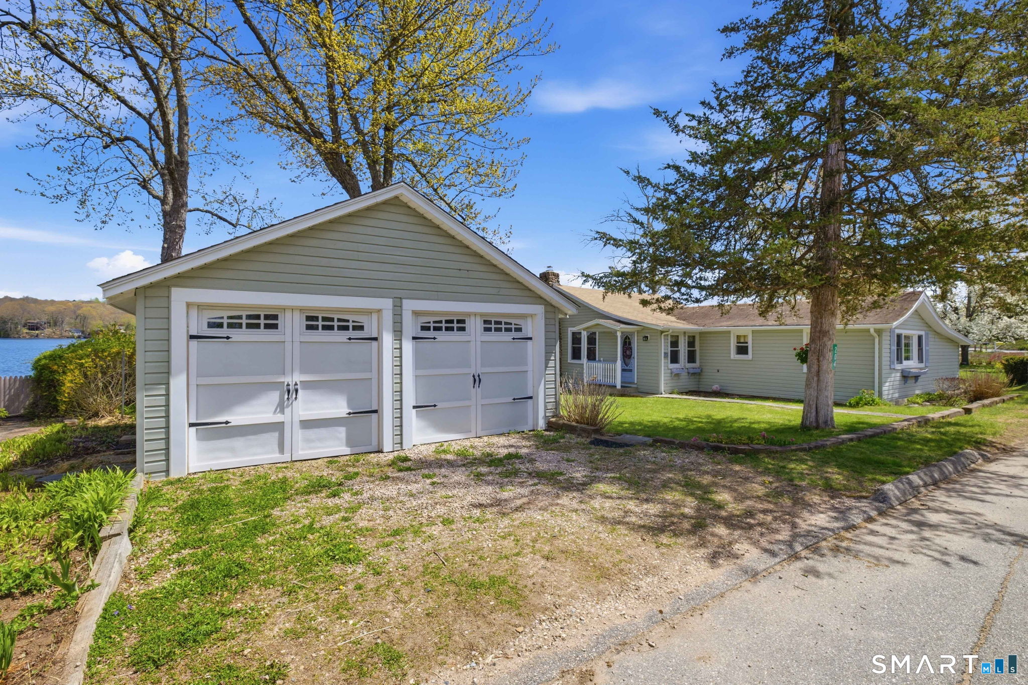 204 Lake Shore Drive East Haddam CT 06415