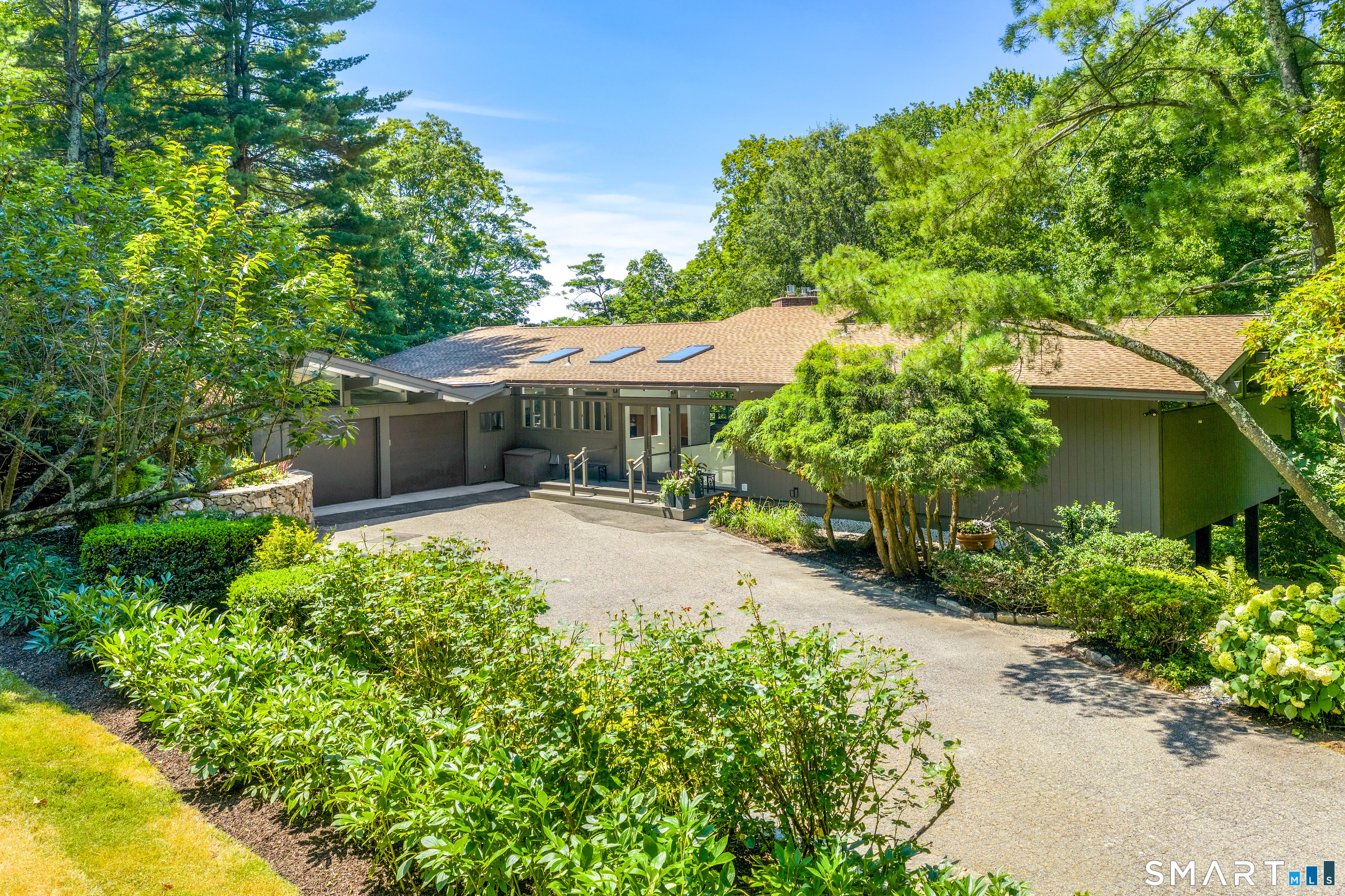 62 Wells Hill Road Weston CT 06883