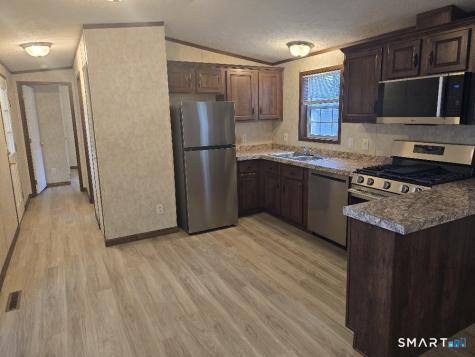 11 R And R Park Killingly CT 06241