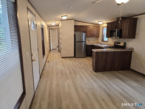11 R And R Park Killingly CT 06241