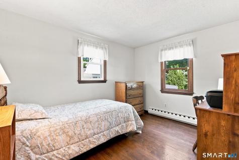 3 Pilgrim Circle Enfield CT 06082