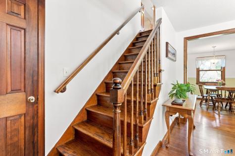 3 Pilgrim Circle Enfield CT 06082