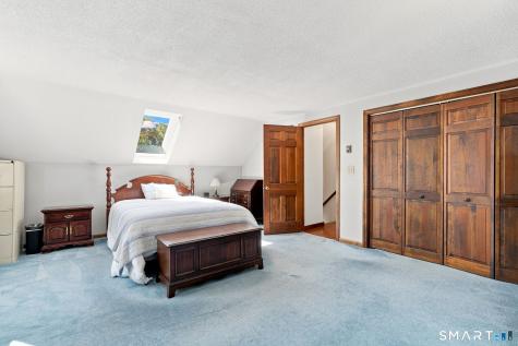 3 Pilgrim Circle Enfield CT 06082