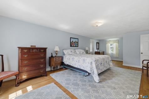 15 Rillbank Terrace West Hartford CT 06107