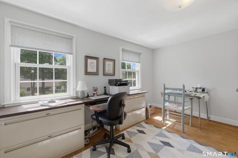 15 Rillbank Terrace West Hartford CT 06107