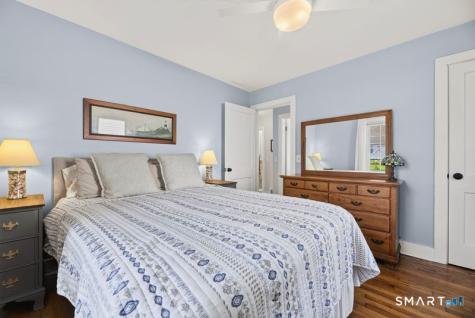 34 West Arch Street Stonington CT 06379