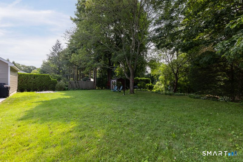 34 West Arch Street Stonington CT 06379