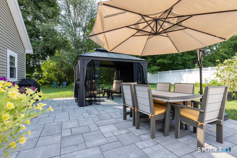 34 West Arch Street Stonington CT 06379