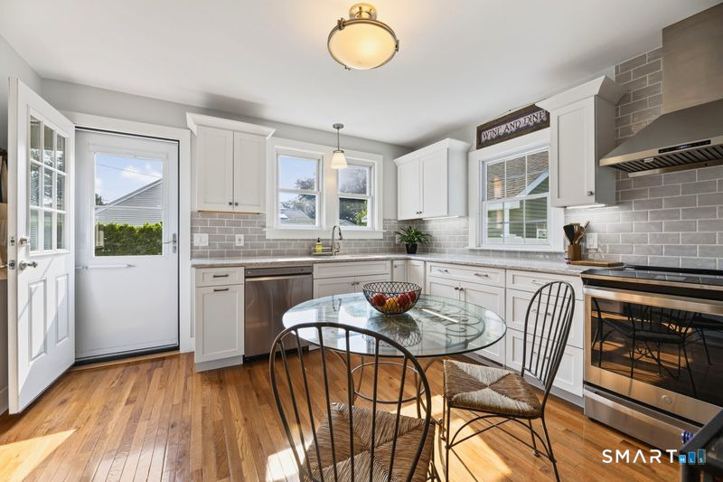 34 West Arch Street Stonington CT 06379