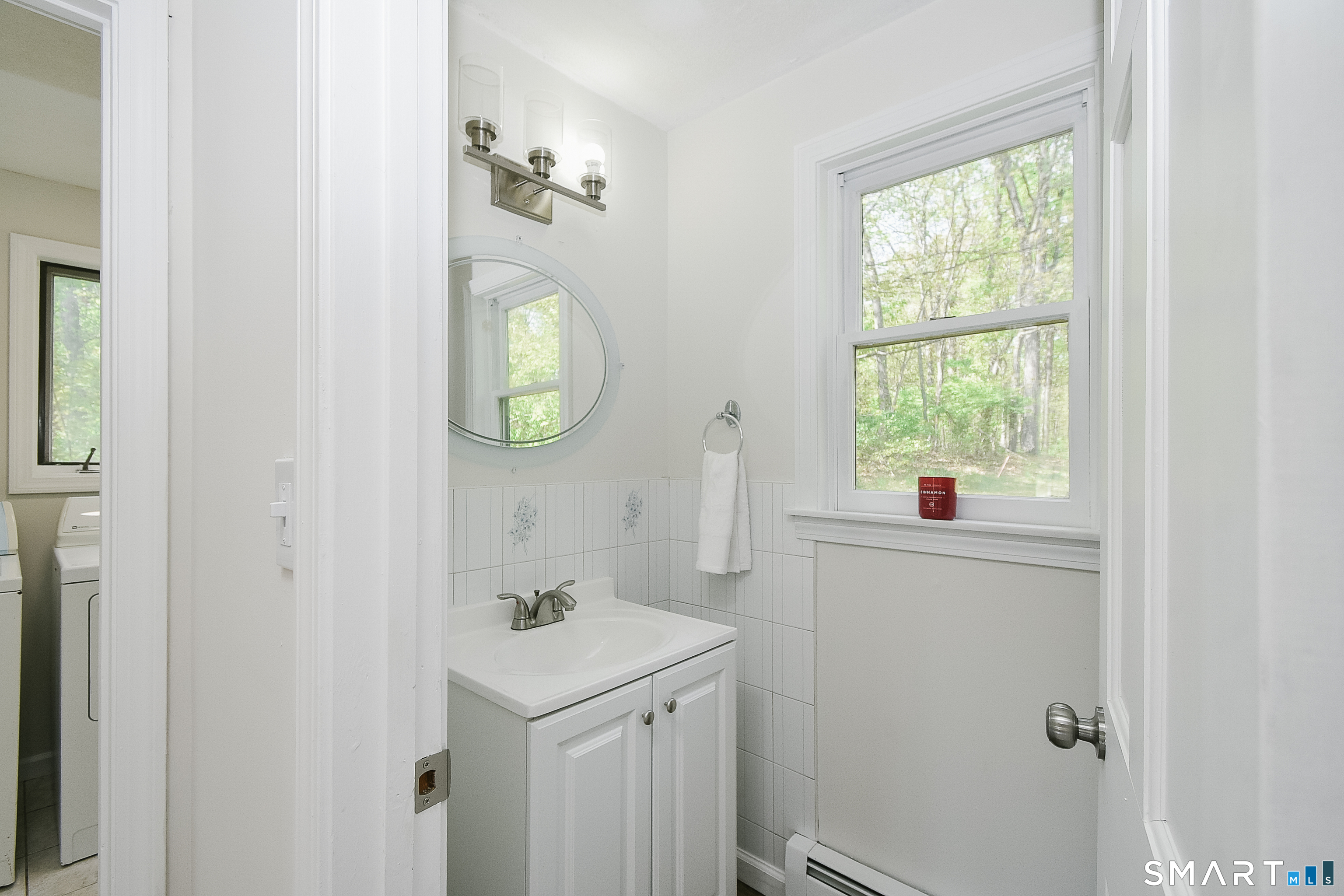24 Valley View Drive Windsor CT 06095