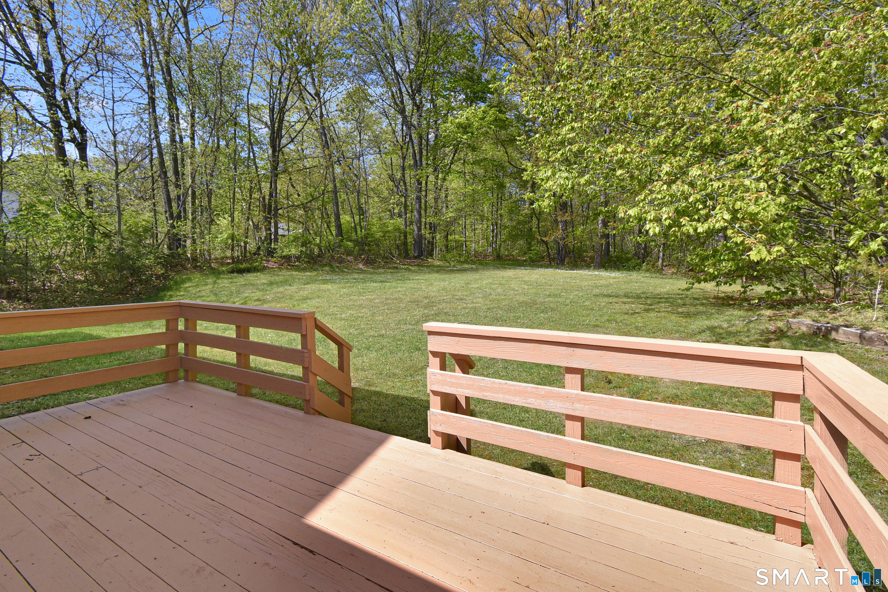 24 Valley View Drive Windsor CT 06095