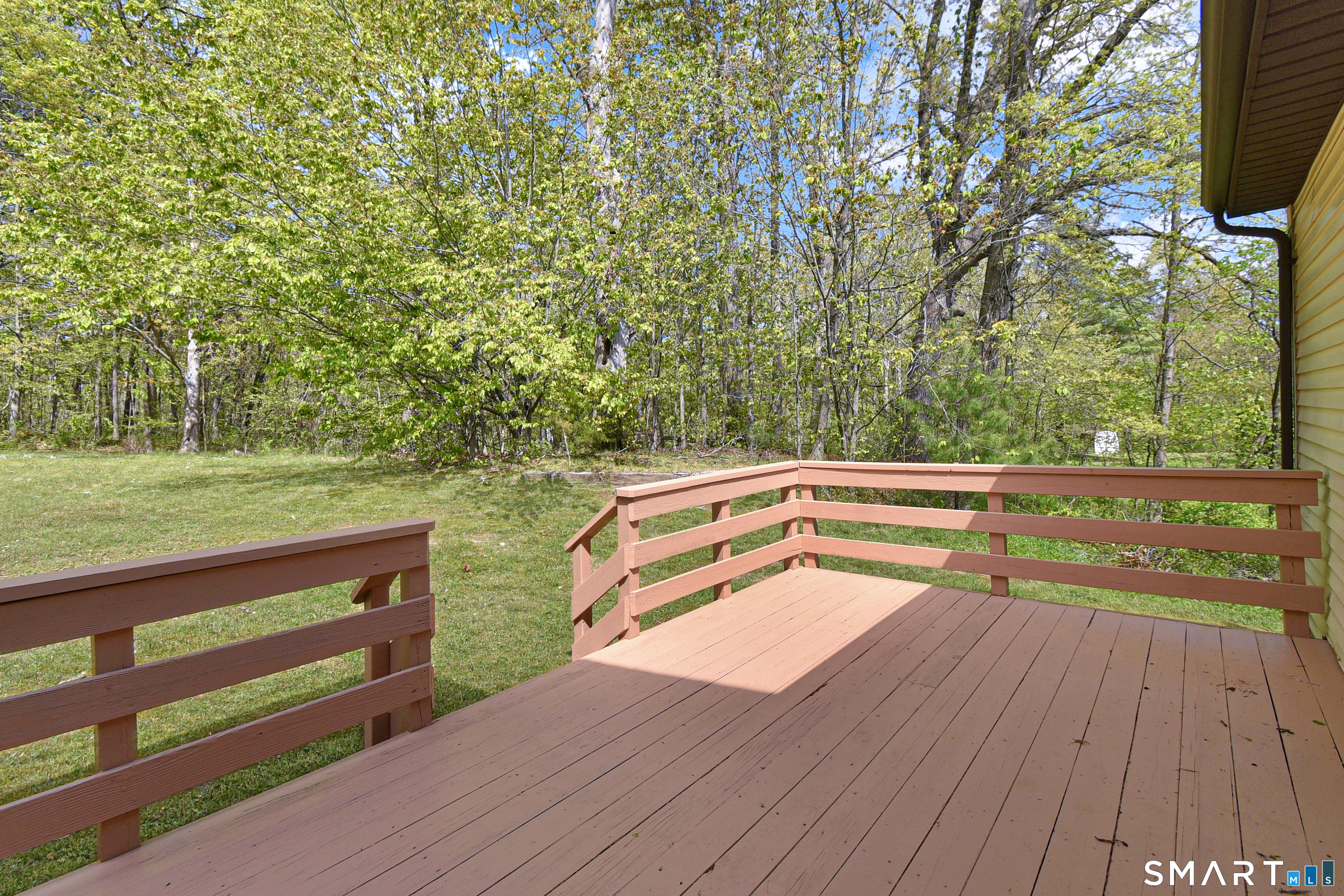 24 Valley View Drive Windsor CT 06095