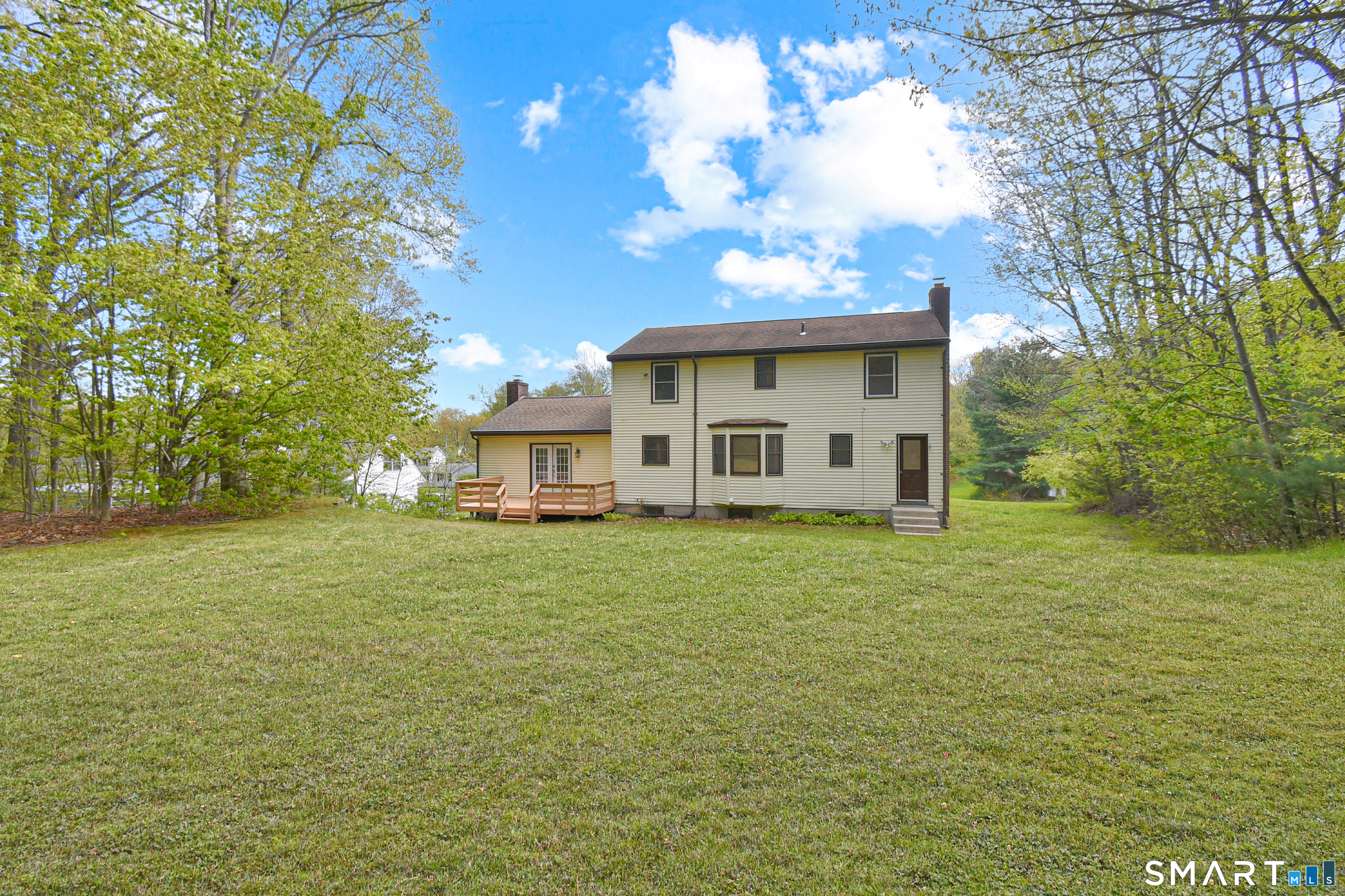 24 Valley View Drive Windsor CT 06095