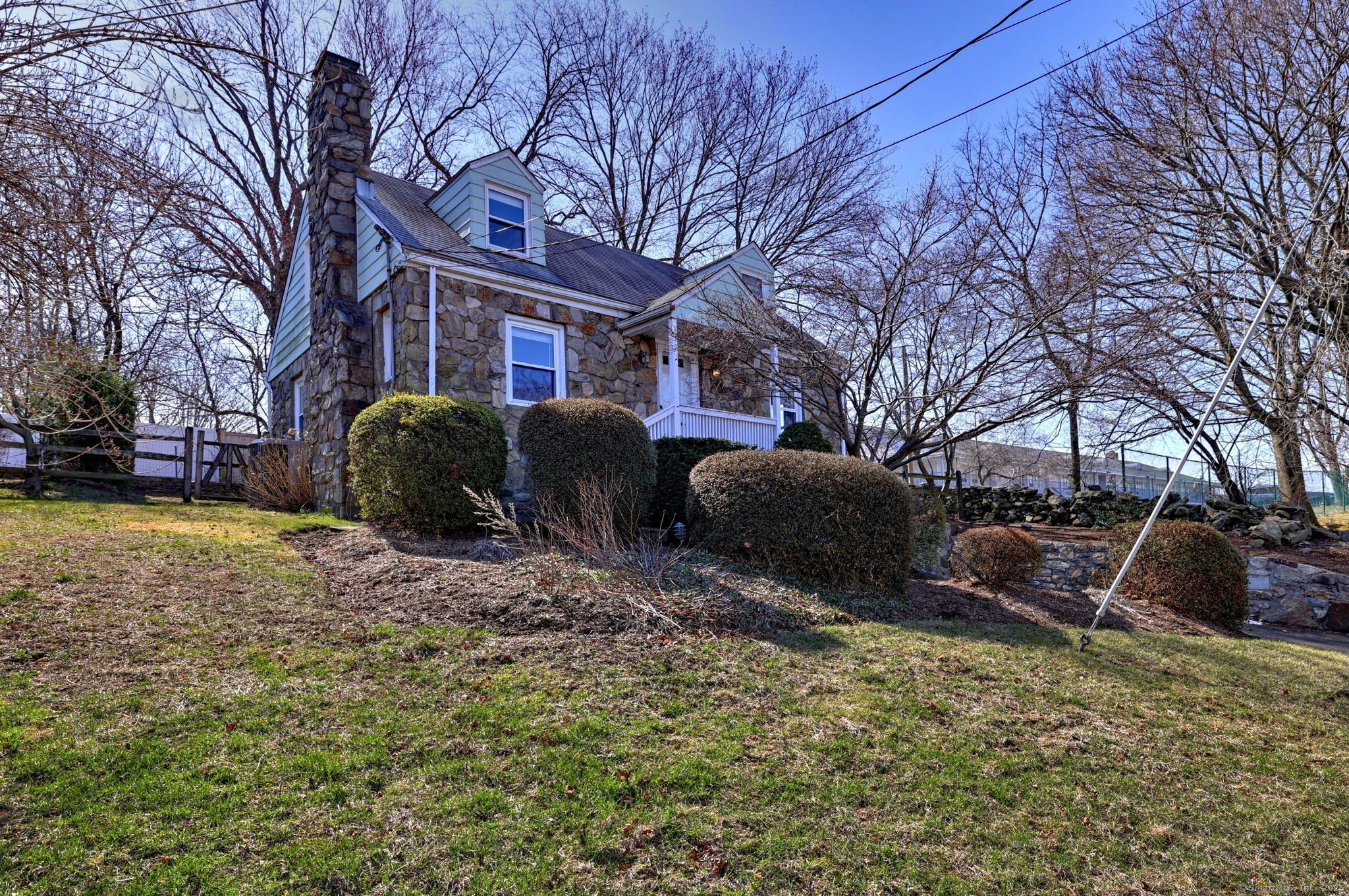 321 Post Road Fairfield CT 06824