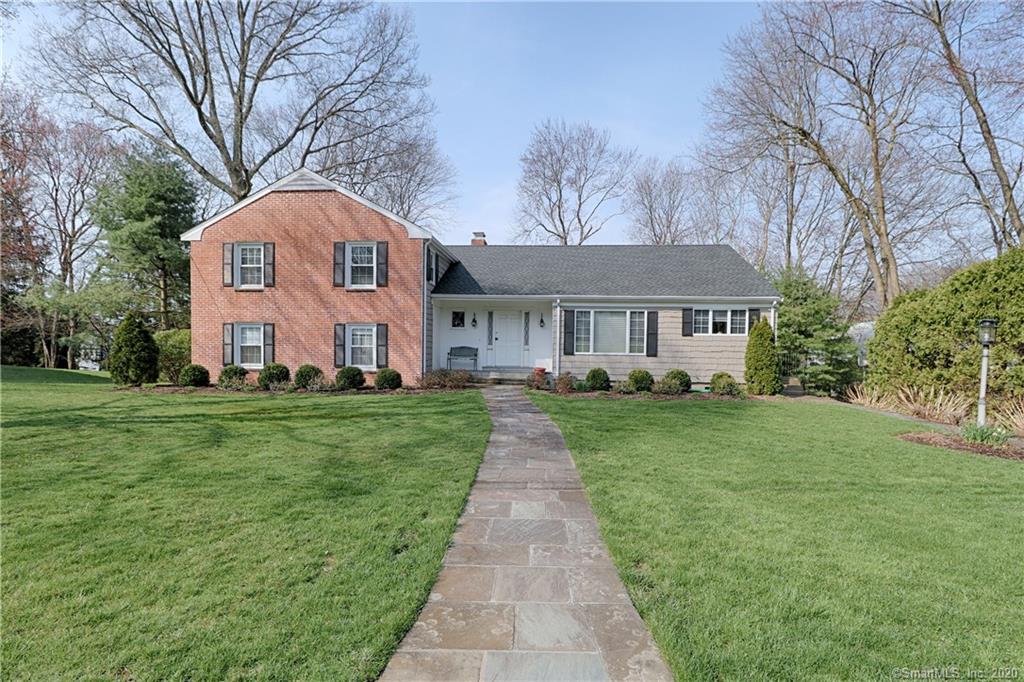 215 Curtis Terrace Fairfield CT 06825