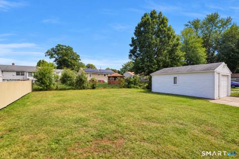 42 Nassau Lane East Hartford CT 06118
