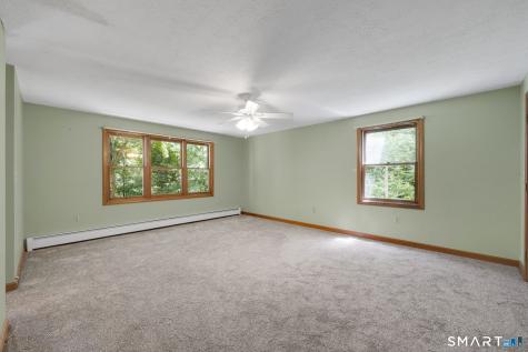 33 Woodmar Circle South Windsor CT 06074