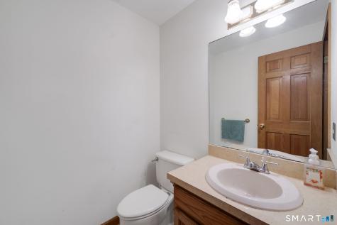 33 Woodmar Circle South Windsor CT 06074