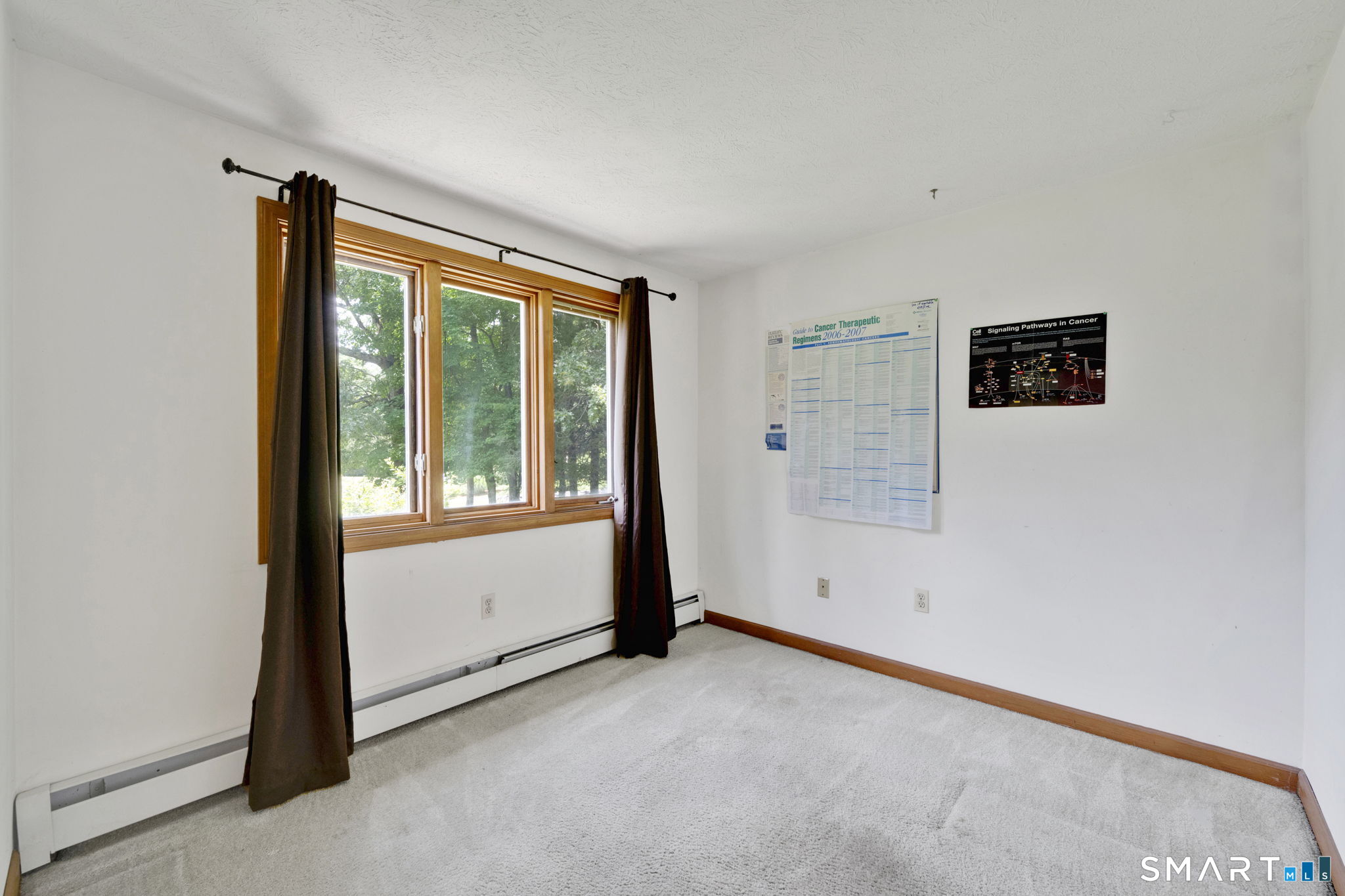 33 Woodmar Circle South Windsor CT 06074