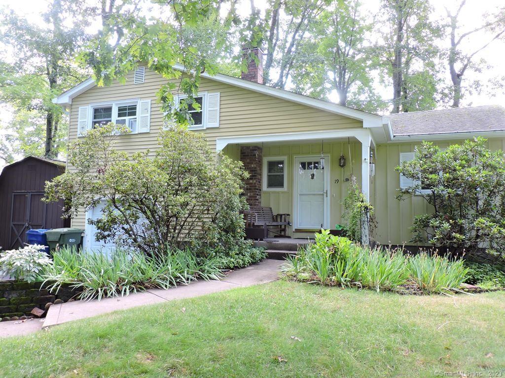 19 Pepperbush Way Windsor CT 06095