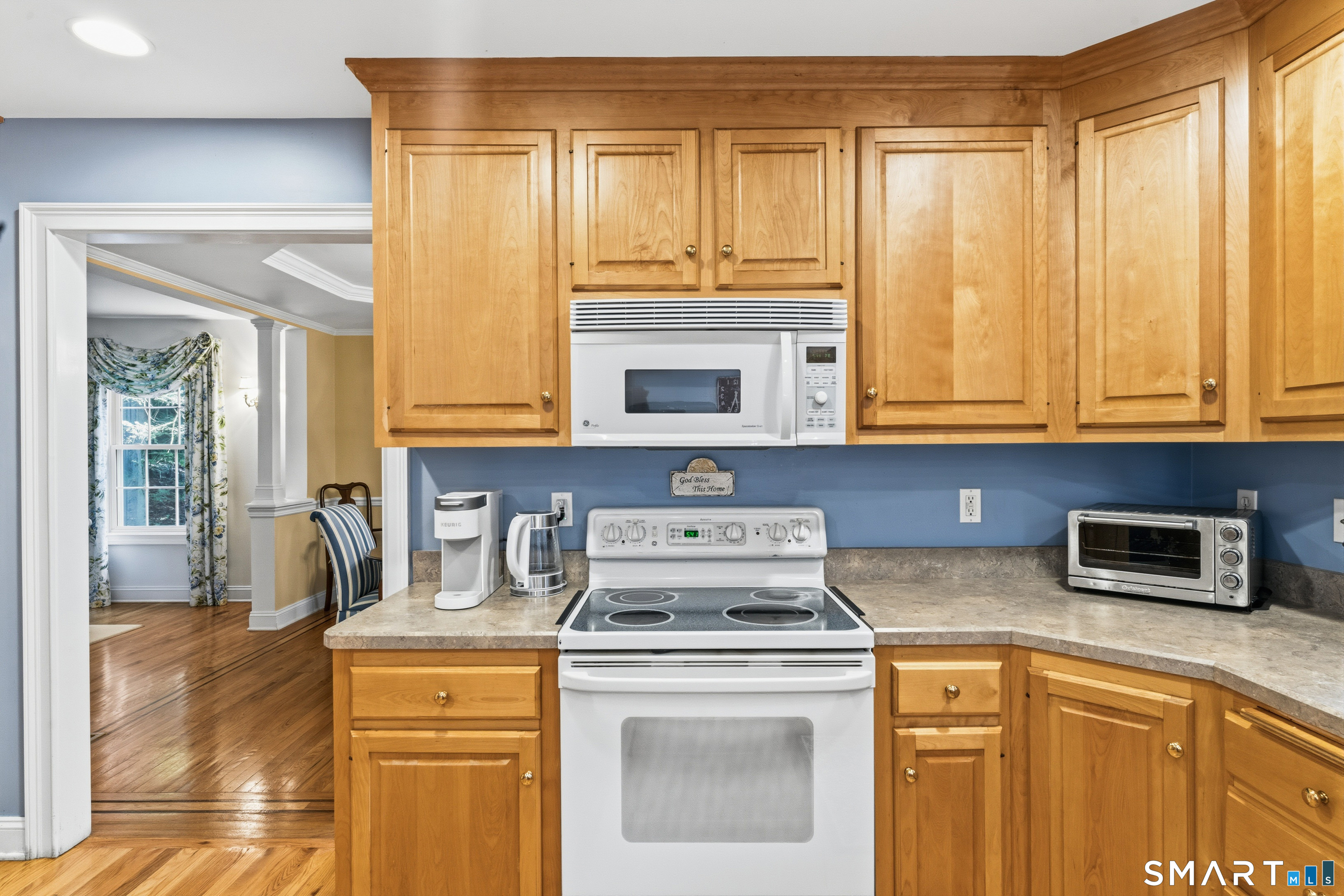 29 Narragansett Trail Newtown CT 06482