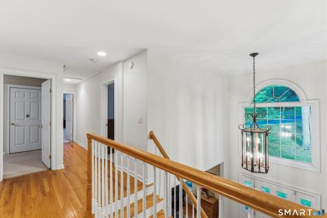 29 Narragansett Trail Newtown CT 06482