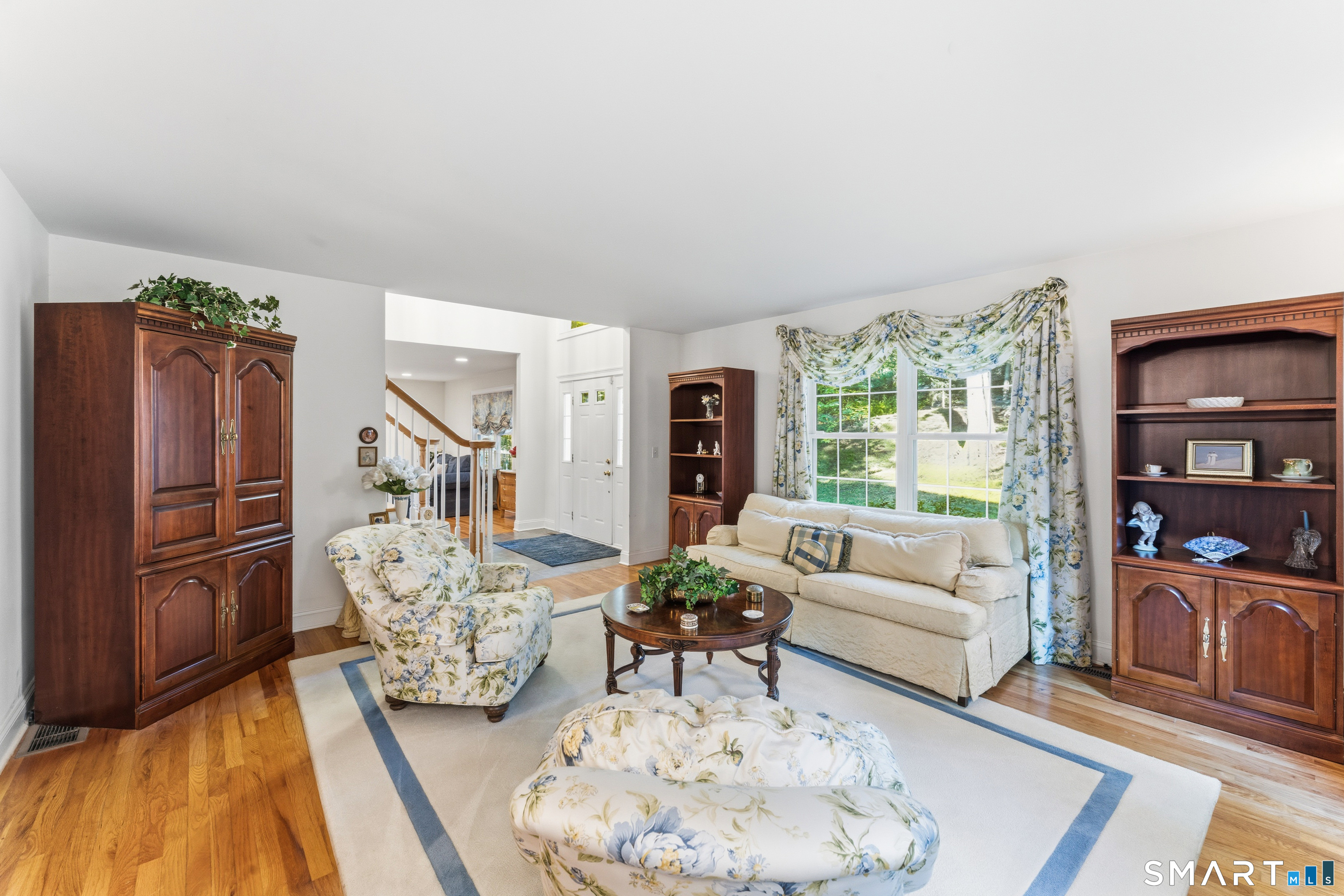 29 Narragansett Trail Newtown CT 06482