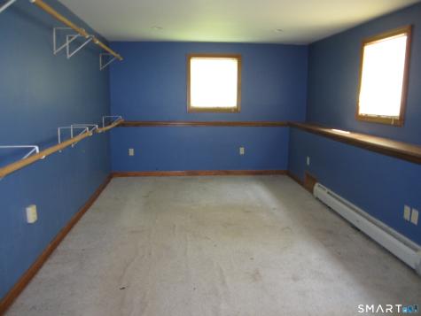 114 Yantic Lane Norwich CT 06360