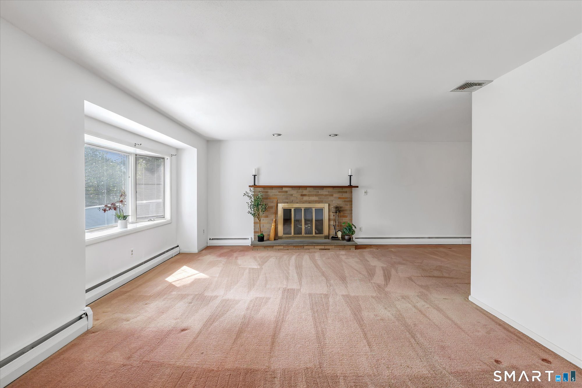 94 Ascolese Road Trumbull CT 06611