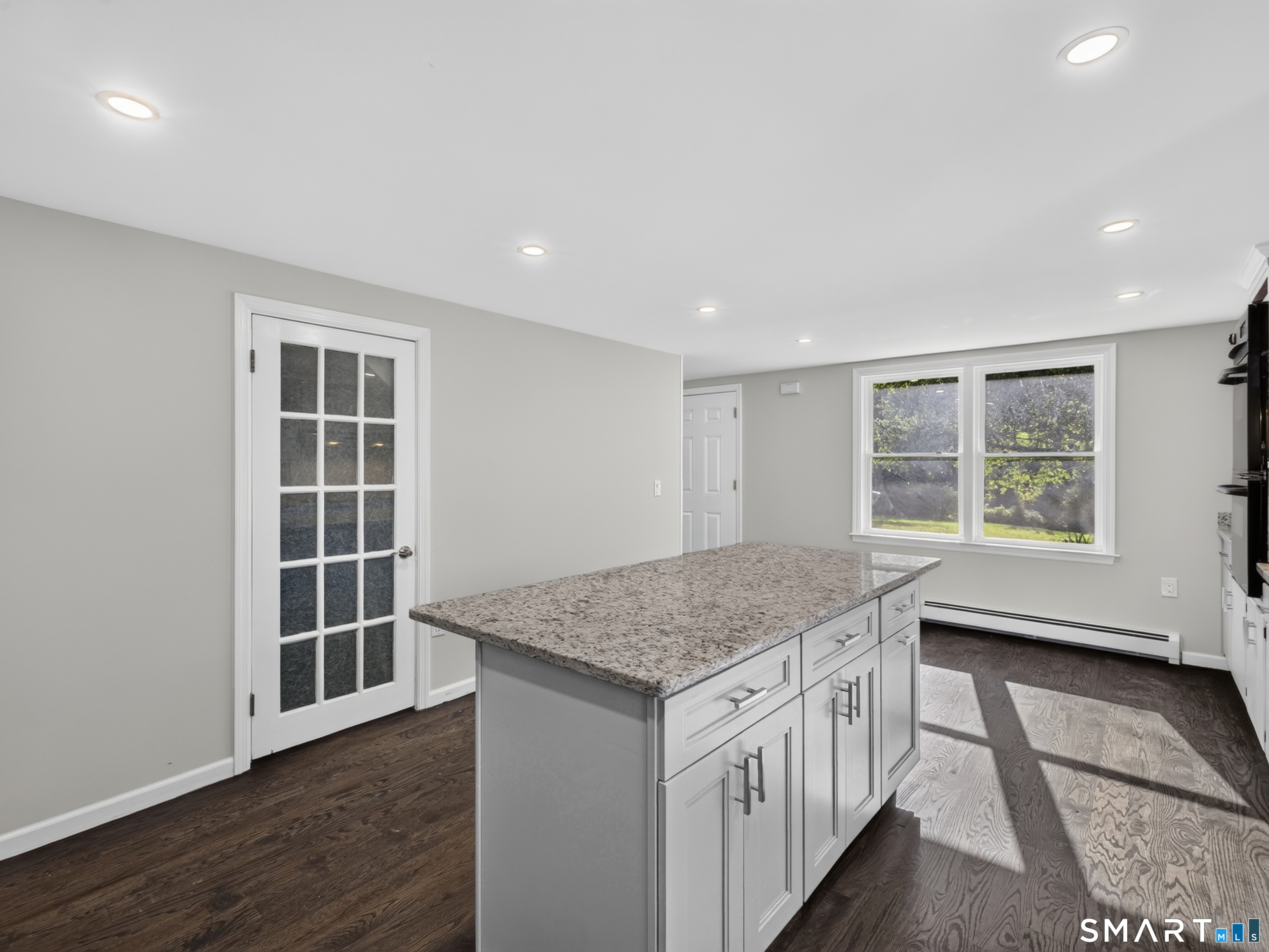 27 Old Norwich Road Waterford CT 06375