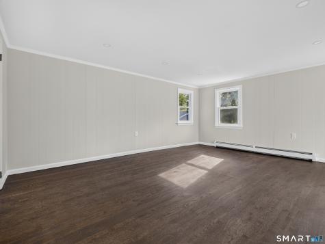 27 Old Norwich Road Waterford CT 06375