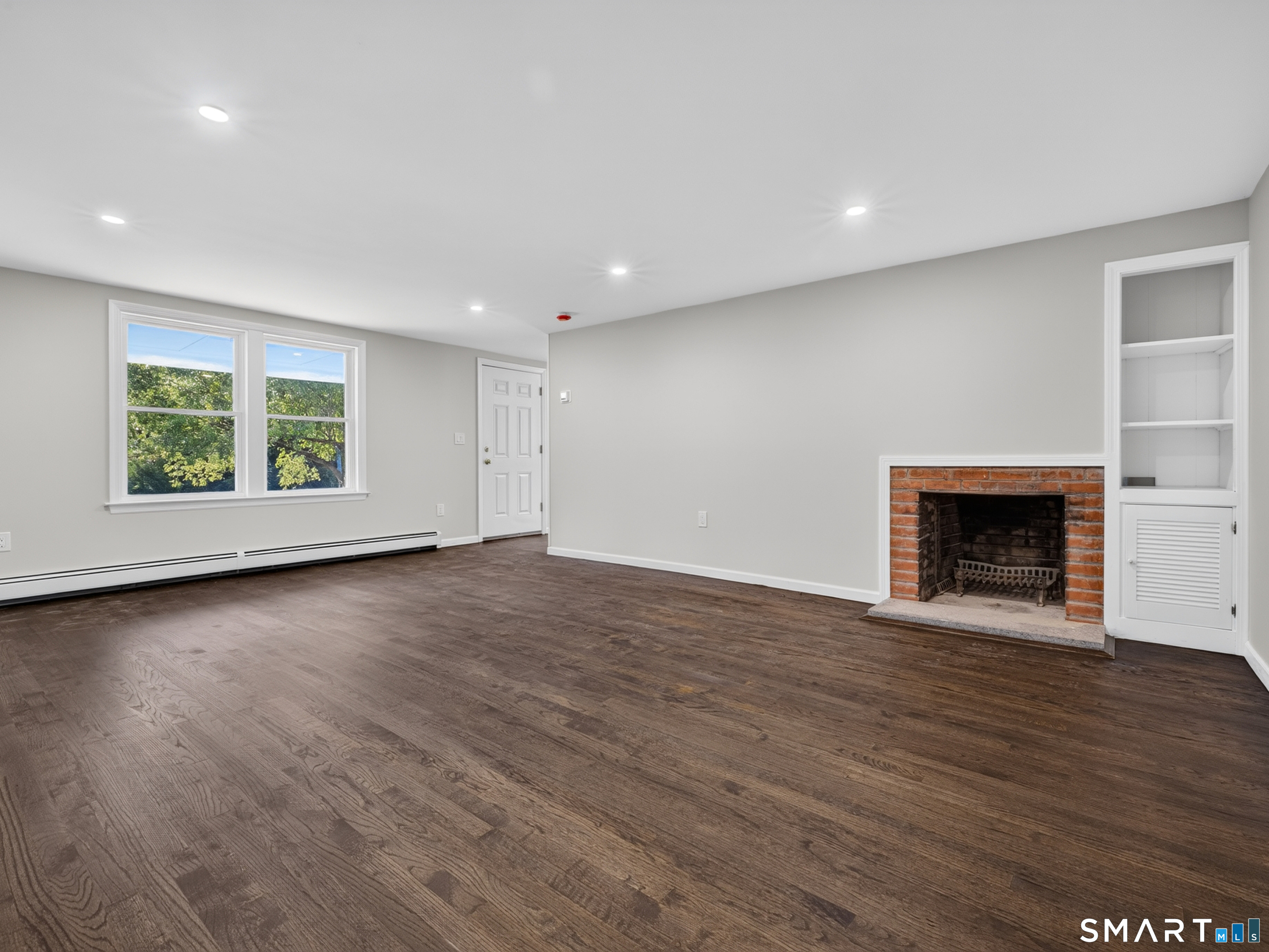 27 Old Norwich Road Waterford CT 06375