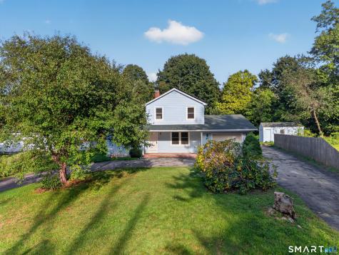 27 Old Norwich Road Waterford CT 06375