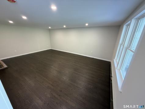 27 Old Norwich Road Waterford CT 06375